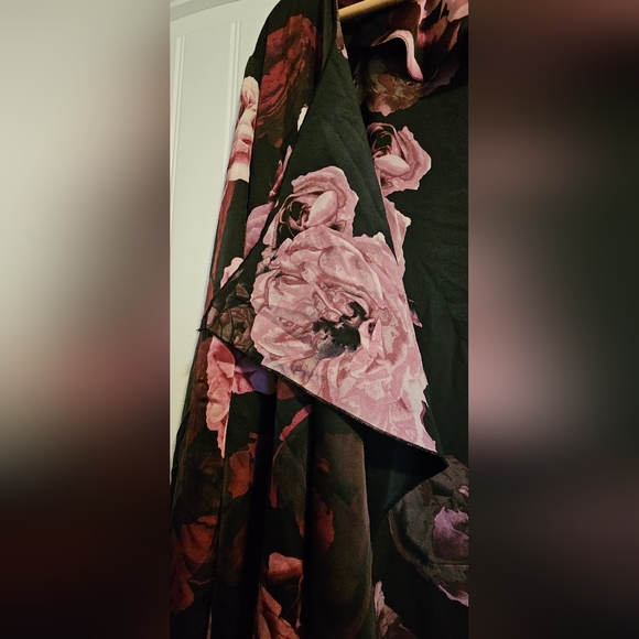 Floral Waterfall Kimono/Cardigan - Picture 3 of 5